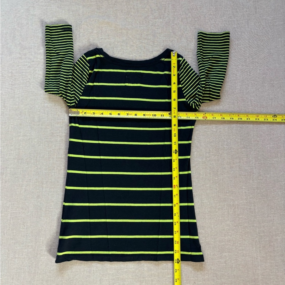 Hollister blue & green striped 3/4 sleeve top. - Picture 7 of 7